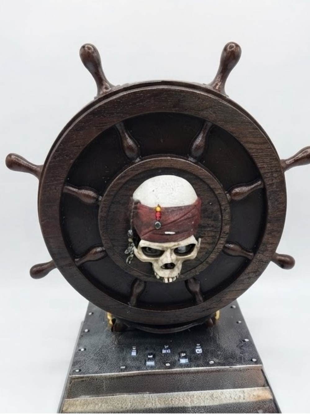 Brand new vintage out of box collectors Pirates of the Caribbean dvd player